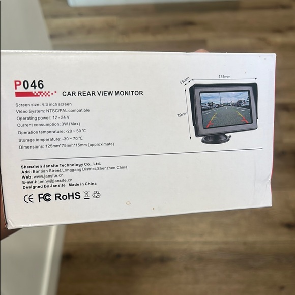 Black Rearview Monitor with Camera - Picture 3 of 3